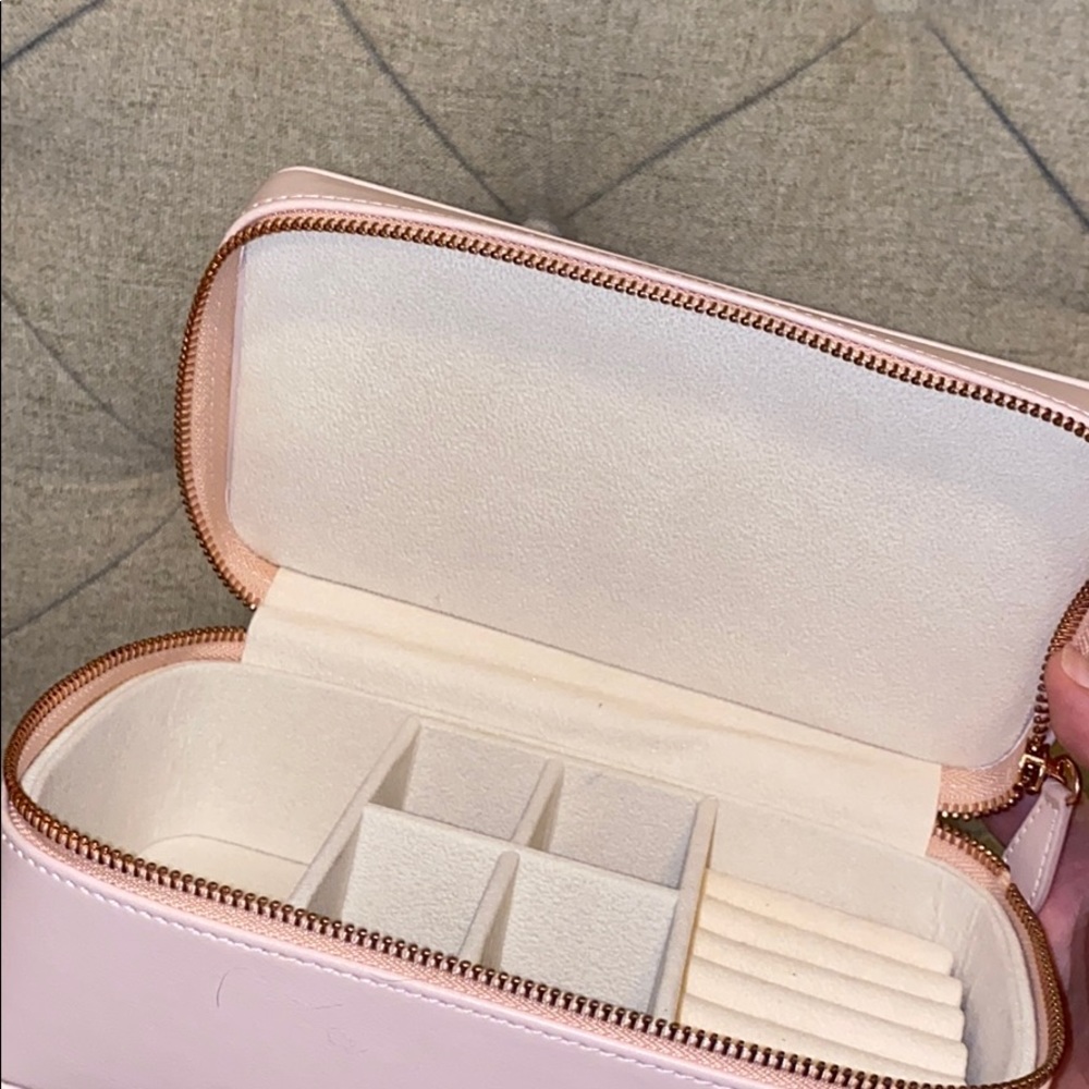 jewelry box